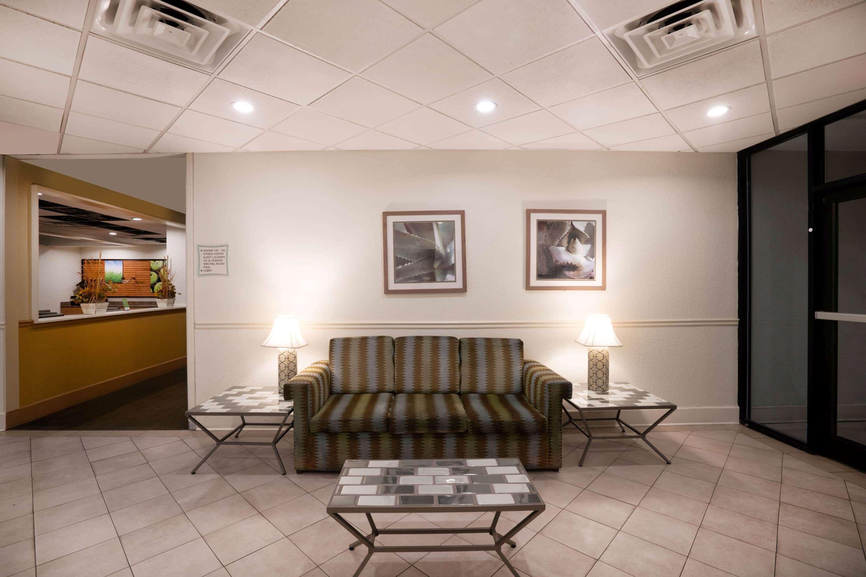 La Quinta By Wyndham Nashville Airport/Opryland Exterior foto